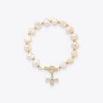 Elegant Pearl Bracelet Jewelry and Accessories